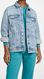 Madewell The Oversized Trucker Jean Jacket in Akenside Wash Akenside Wash XL (Women's 14-16)