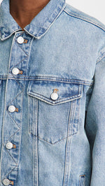 Madewell The Oversized Trucker Jean Jacket in Akenside Wash Akenside Wash XL (Women's 14-16)